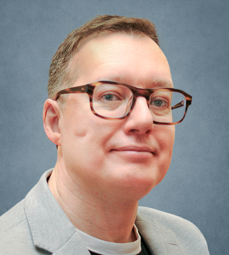 James-ORegan-800×889